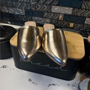 Elegant Gold Slip-On Loafers